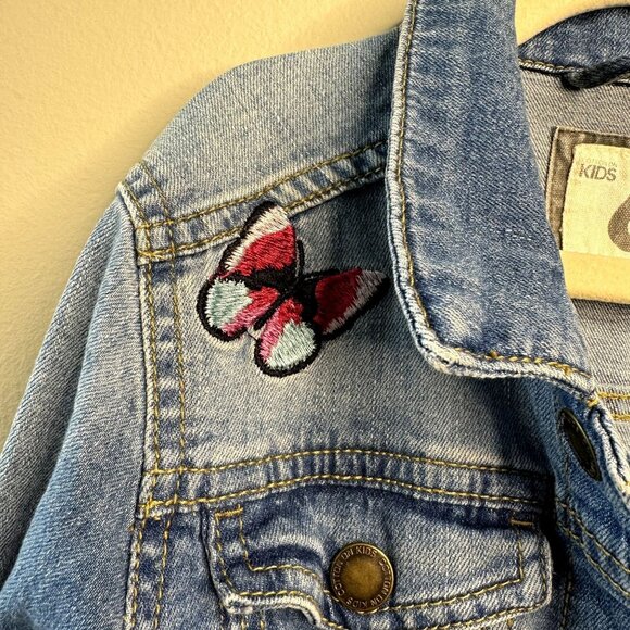 COTTONON Kids Hummingbird Jean Jacket Girls 6 Denim Embroidered Bee Cotton On - Picture 5 of 9